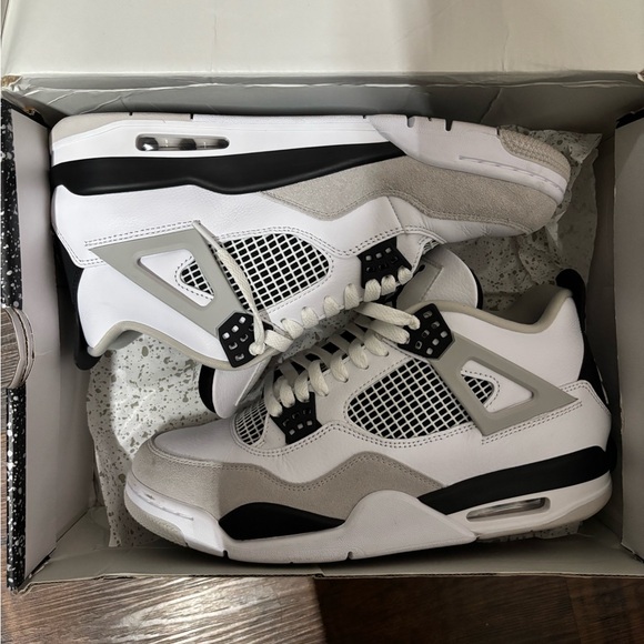 Military Black Jordan 4s slightly used - Picture 1 of 5